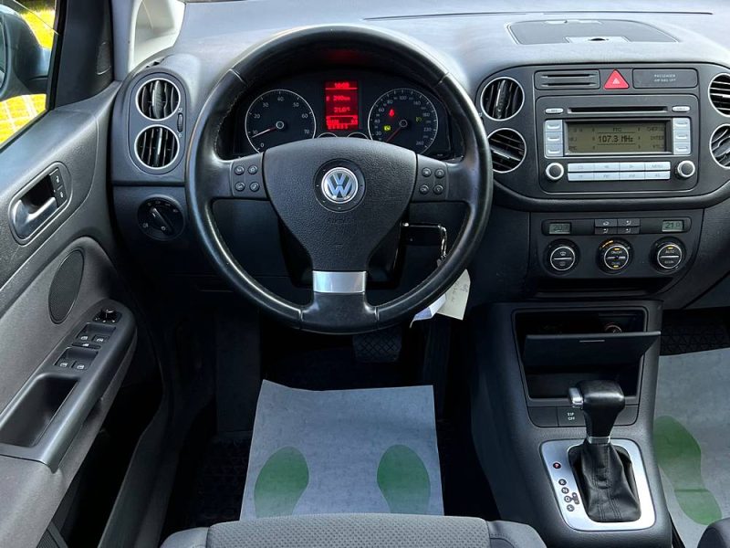 VOLKSWAGEN GOLF 5 V PLUS 1.6 FSI 115 Cv BOITE AUTOMATIQUE 80 100 Kms - GARANTIE 1 AN