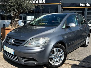 VOLKSWAGEN GOLF 5 V PLUS 1.6 FSI 115 Cv BOITE AUTOMATIQUE 80 100 Kms - GARANTIE 1 AN