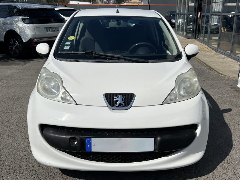 PEUGEOT 107 1.0 68 Cv PREMIERE MAIN ESSENCE BLUETOOTH CRIT AIR 2 - GARANTIE 1 AN