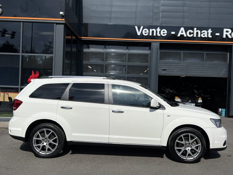 FIAT FREEMONT LOUNGE 2.0 MULTIJET 140 Cv 4x2 1ERE MAIN / 7 PLACES CUIR GPS CAMERA - GARANTIE 1 AN