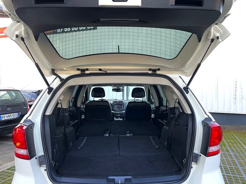 FIAT FREEMONT LOUNGE 2.0 MULTIJET 140 Cv 4x2 1ERE MAIN / 7 PLACES CUIR GPS CAMERA - GARANTIE 1 AN