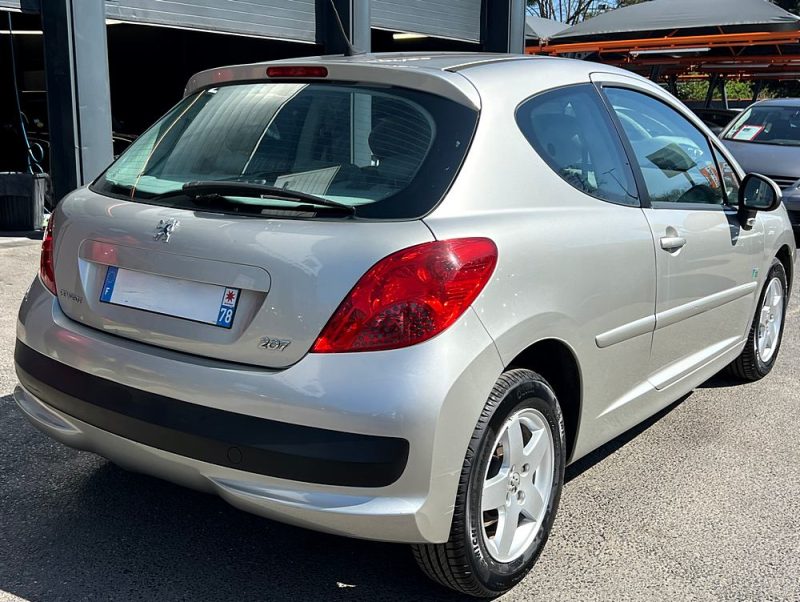 PEUGEOT 207 RWC 1.4 VTI 95 Cv PREMIERE MAIN / 66 600 Kms ORIGINE FRANCE - GARANTIE 1 AN
