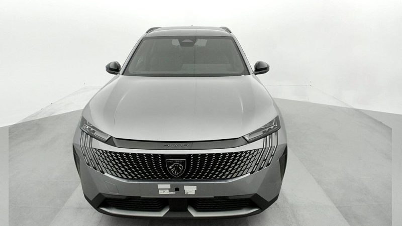 PEUGEOT 5008 2025