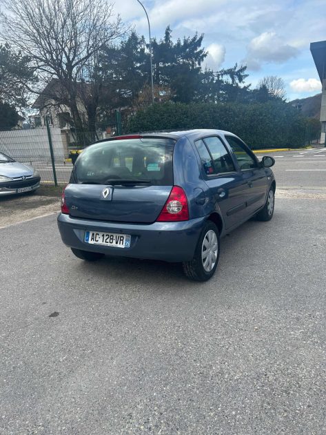 RENAULT CLIO 2009