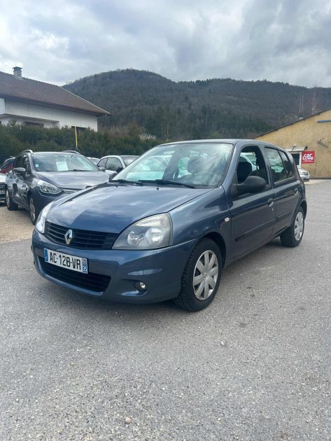RENAULT CLIO 2009