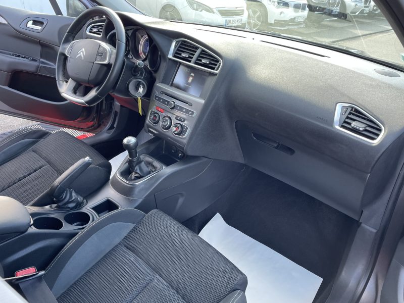 CITROËN C4 II (B7) 2016