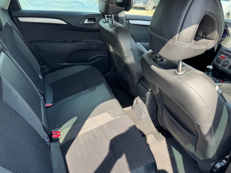 CITROEN C4 1.6 BlueHDi 120ch Shine 