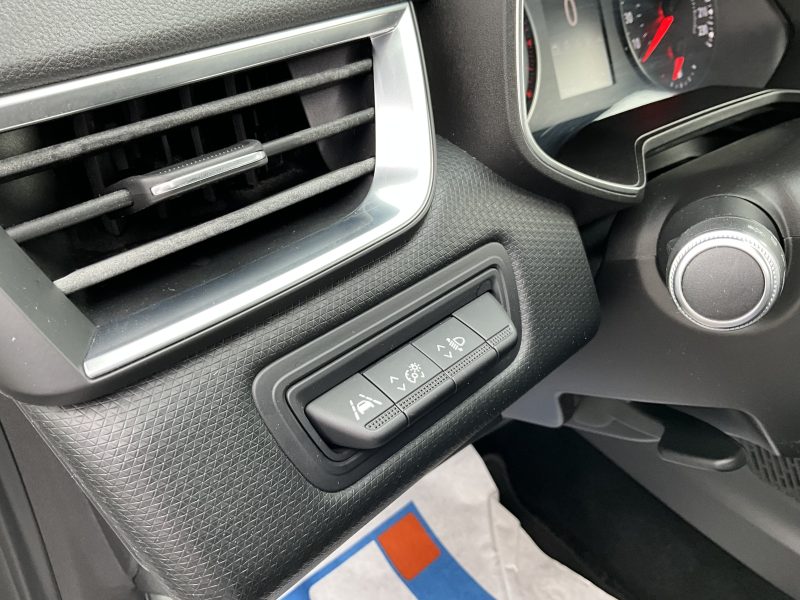 RENAULT CLIO 2020