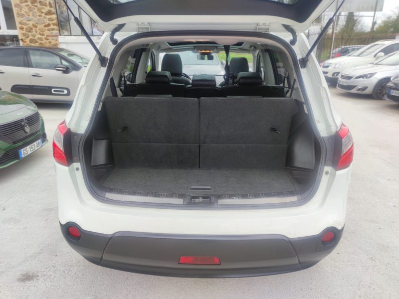 NISSAN QASHQAI+2 Tekna 1.6 dCi 130 Stop/Start