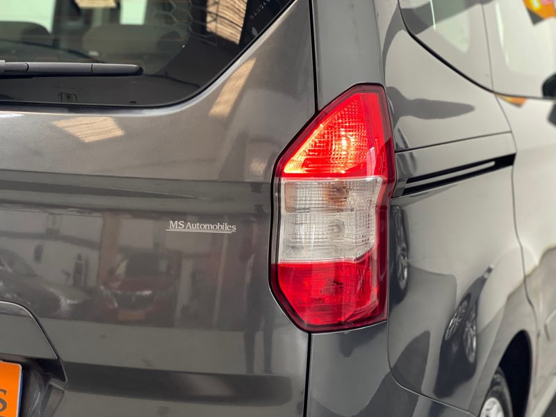 FORD TOURNEO COURIER 2016