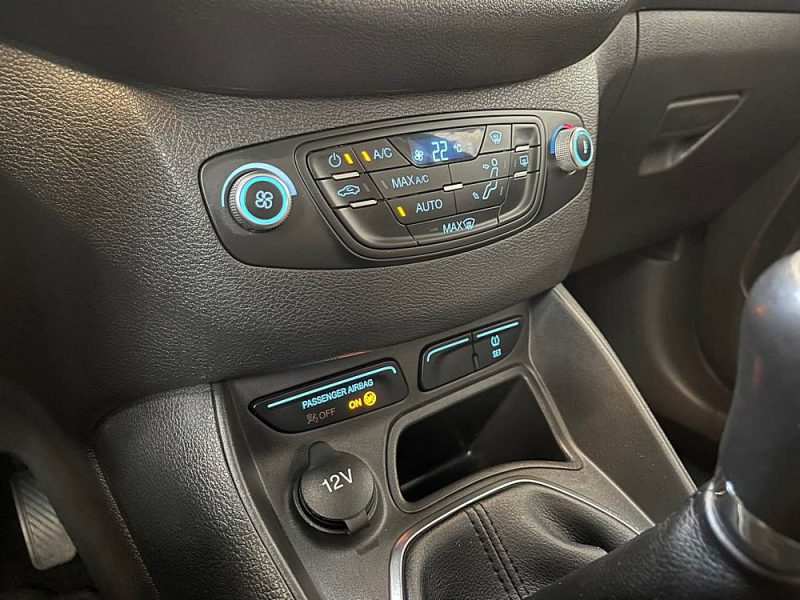 FORD TOURNEO COURIER 2016