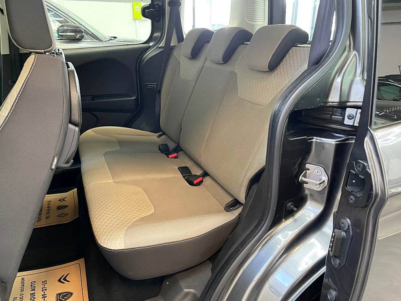 FORD TOURNEO COURIER 2016