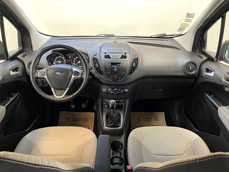 FORD TOURNEO COURIER 2016