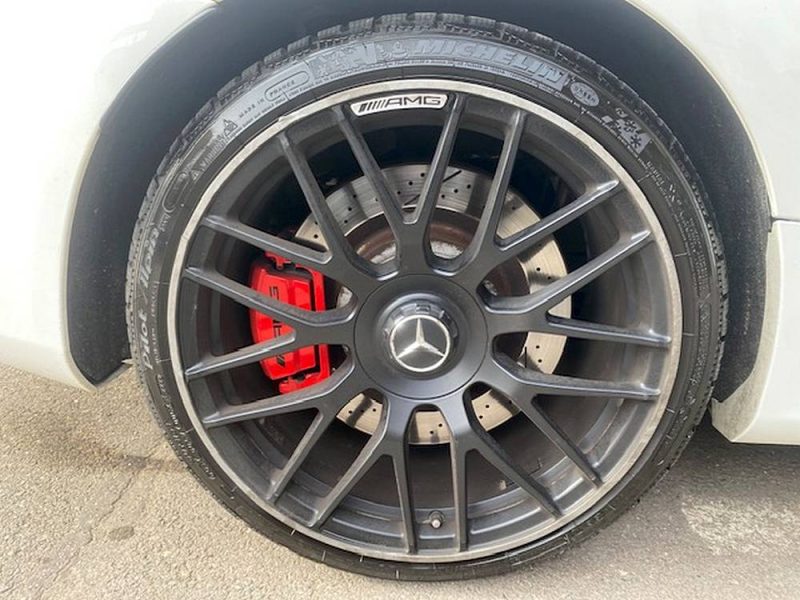 MERCEDES CLASSE C63Amg S 510ch 