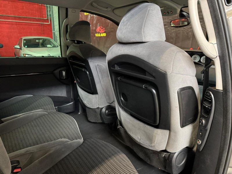 CITROEN C8  2.0 HDI 120 Airplay 