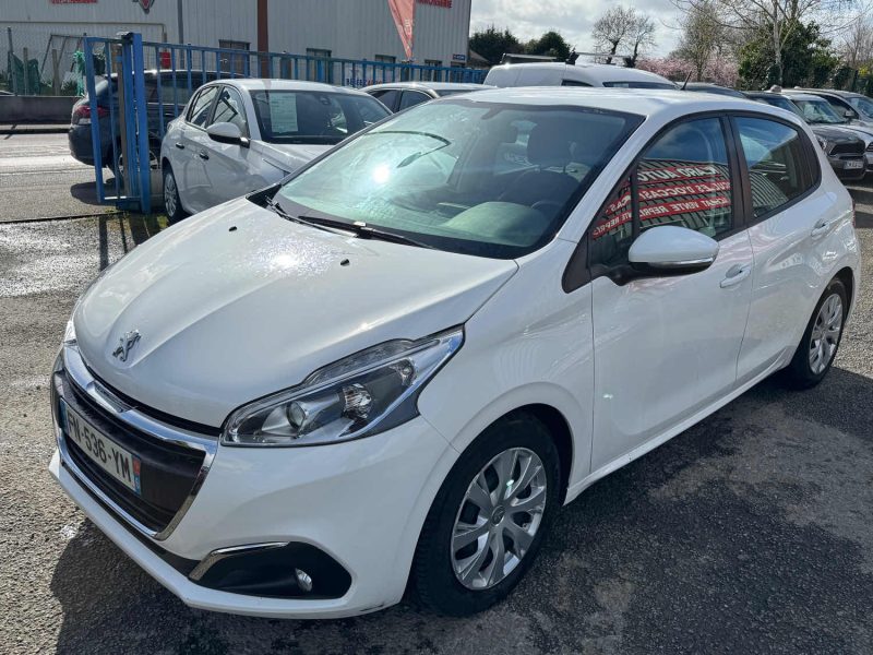 PEUGEOT 208 1.5 HDI 100
