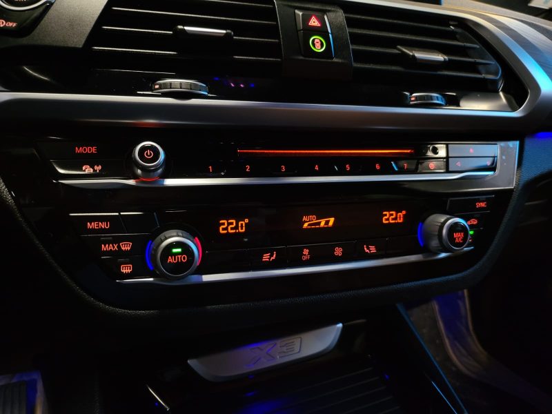 BMW X3 20d 2.0 XDRIVE X LINE 190 cv / TETE HAUTE + H&K + SIEGES CUIR + CARPLAY /