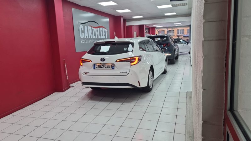 Toyota COROLLA TOURING SPORTS DYNAMIC BUSINESS 122cv 2020/TVA RECUPERABLE/1 ERE MAIN