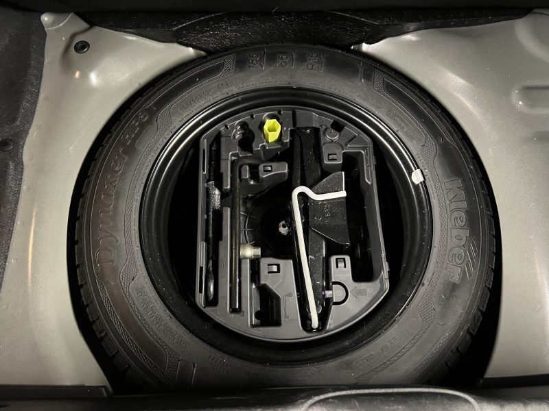 PEUGEOT 208 PHASE 2 ALLURE 1.2 82 Cv ECRAN GPS APPLE CARPLAY & ANDROID CRIT AIR 1 - GARANTIE 1 AN