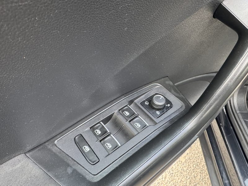 VOLKSWAGEN T-ROC 2.0 TDI 150 CV LOUNGE BVA 