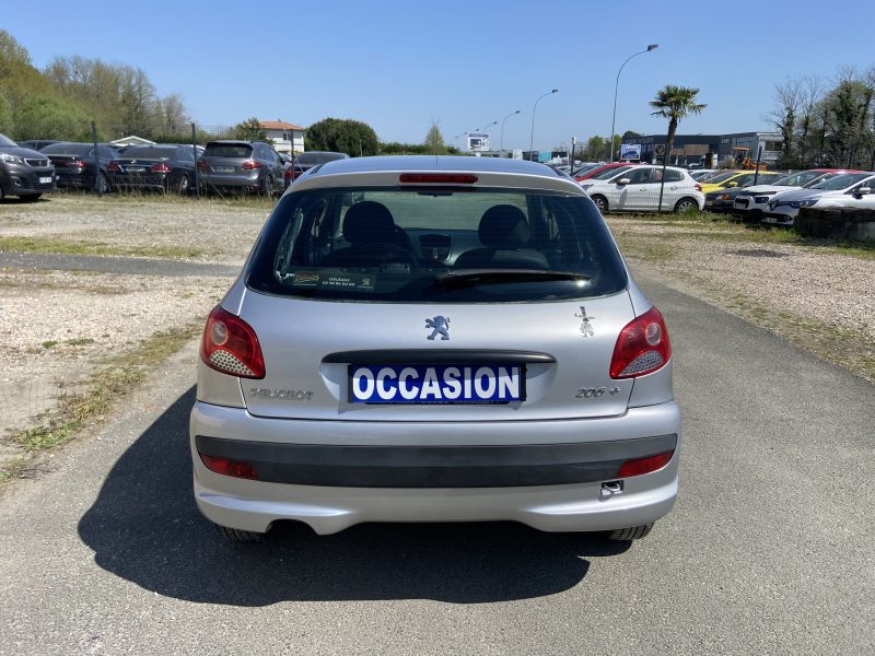 PEUGEOT 206+ 1.1i 60CV URBAN 