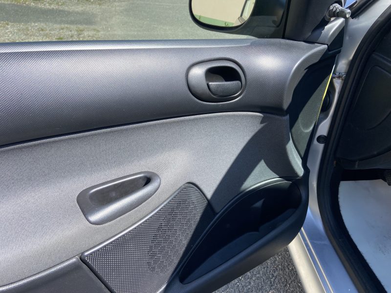 PEUGEOT 206+ 1.1i 60CV URBAN 