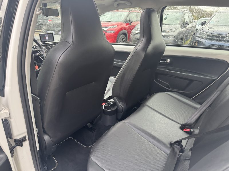 VOLKSWAGEN UP! 1.0 MPI 75CV - MOVE 