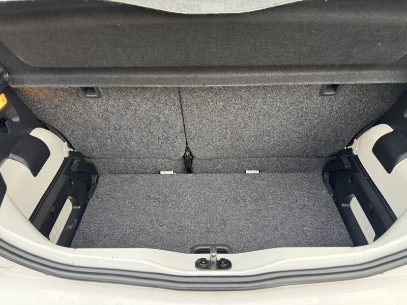 VOLKSWAGEN UP! 1.0 MPI 75CV - MOVE 