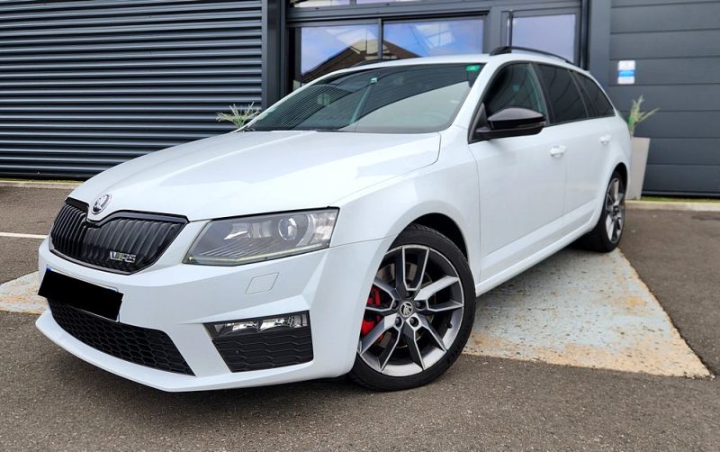 SKODA OCTAVIA COMBI 2.0 TDI 184 DSG*CUIR*GPS*