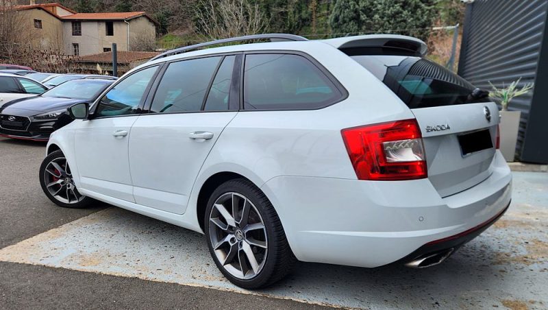 SKODA OCTAVIA COMBI 2.0 TDI 184 DSG*CUIR*GPS*