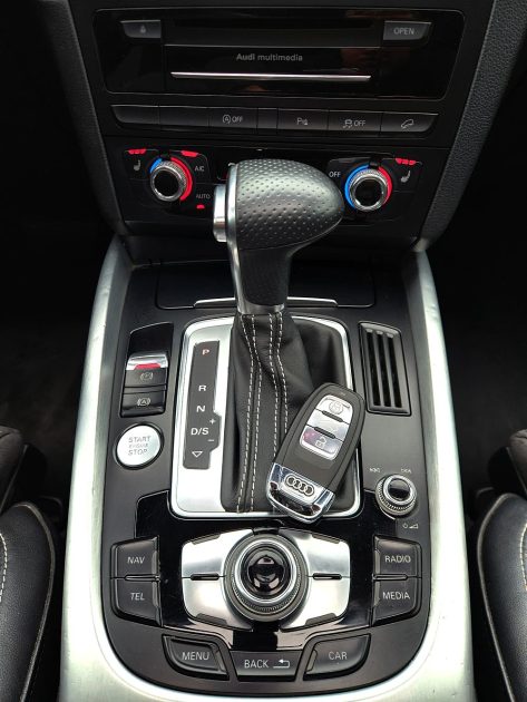 AUDI Q5 2.0 TFSI 225 quattro S-Tronic*PANO*B&O*CUIR*