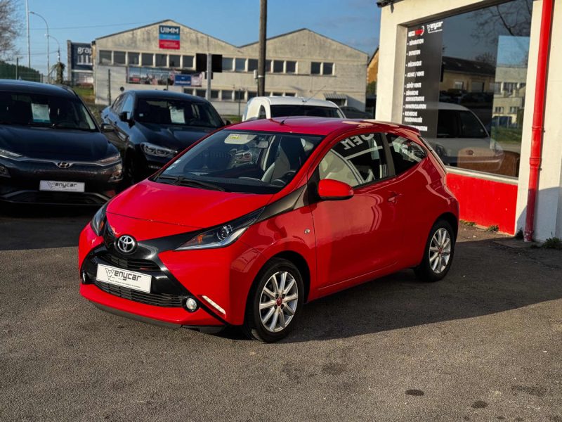 TOYOTA AYGO II 1.0 VVT-I X-PLAY 69CH GARANTIE 6MOIS