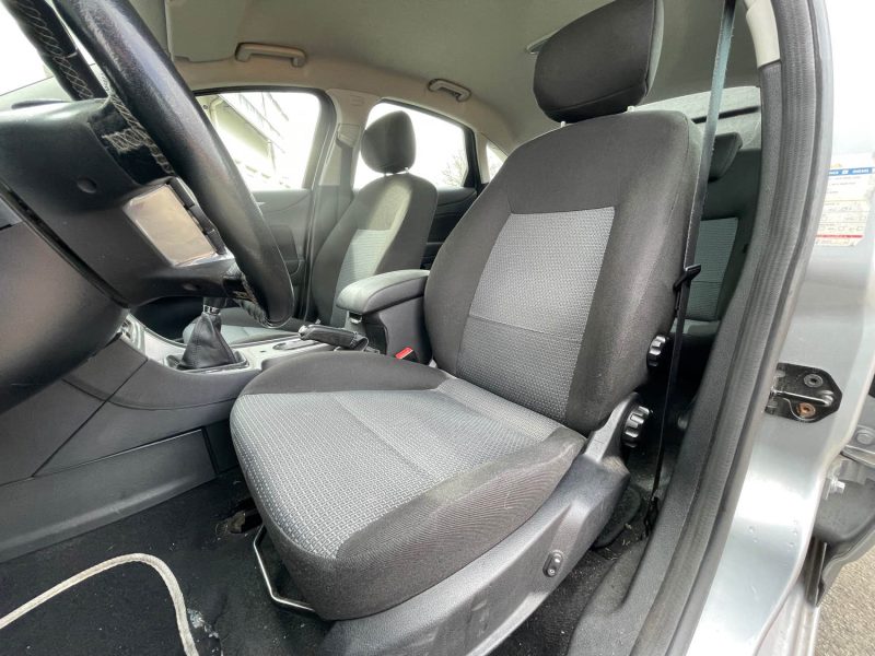 FORD MONDEO IV (CA2) Hatchback 1.6 Ti VCT 16V 110ch GARANTIE 6 MOIS