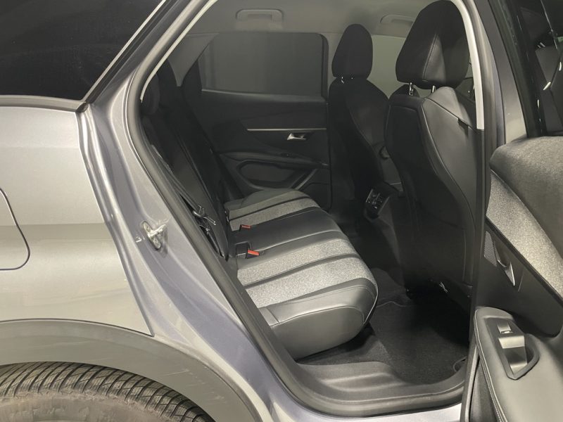 PEUGEOT 3008 SUV 2018