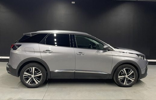 PEUGEOT 3008 SUV 2018