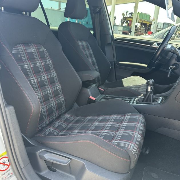 VOLKSWAGEN GOLF 2.0 TSI 220ch BlueMotion Technology GTI  Garantie 12 mois