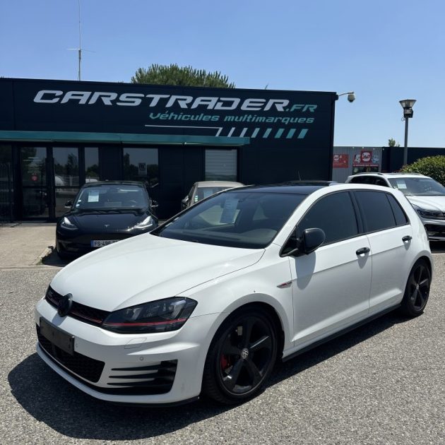 VOLKSWAGEN GOLF 2.0 TSI 220ch BlueMotion Technology GTI  Garantie 12 mois