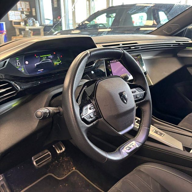 PEUGEOT 308 SW 1.5 BLUE HDI 130 CV GT GARANTIE 12 MOIS