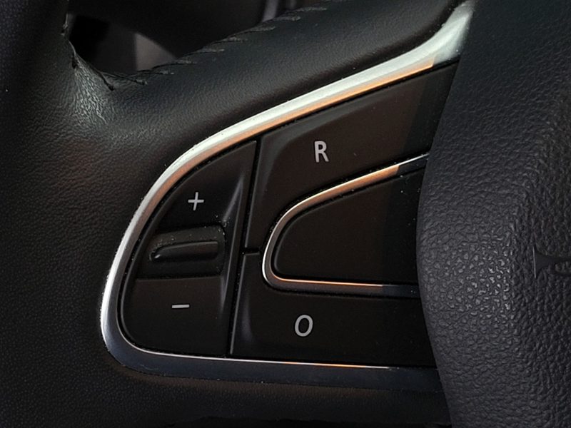 RENAULT MEGANE IV 1.3 TCe 140cv Limited BVM6 1ère Main / FAIBLE KILOMETRAGE