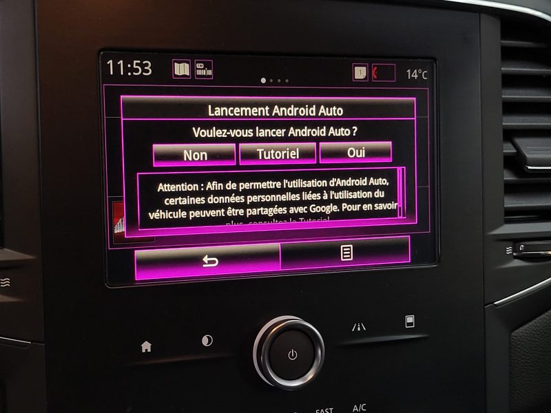 RENAULT MEGANE IV 1.3 TCe 140cv Limited BVM6 1ère Main / FAIBLE KILOMETRAGE