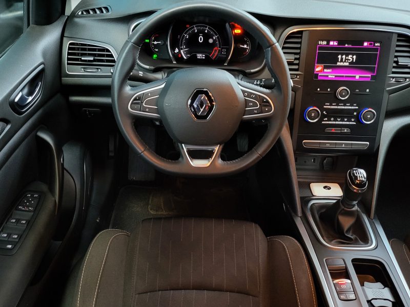 RENAULT MEGANE IV 1.3 TCe 140cv Limited BVM6 1ère Main / FAIBLE KILOMETRAGE