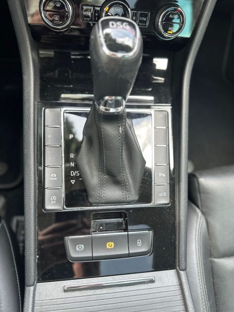 SKODA SUPERB COMBI 2018