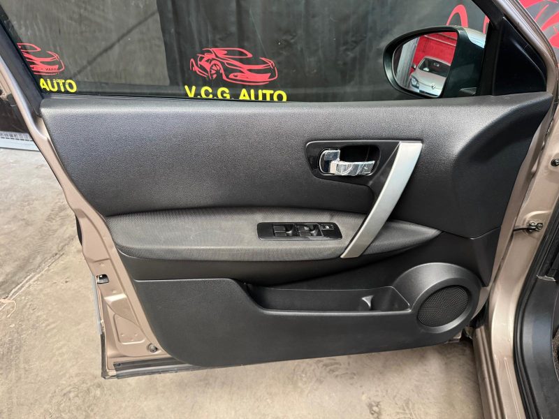 NISSAN QASHQAI  2.0 DCI 150 Acenta 