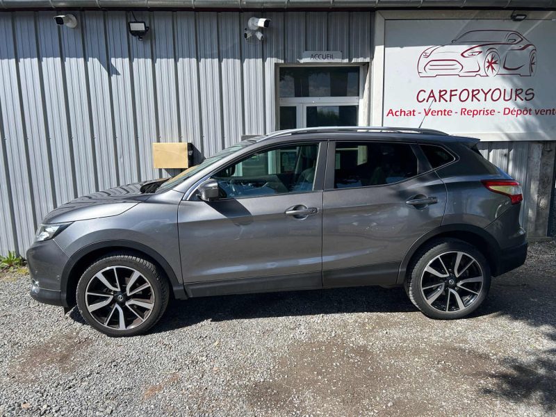 NISSAN QASHQAI 2017