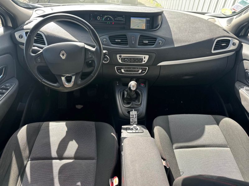 RENAULT GRAND SCENIC 2013