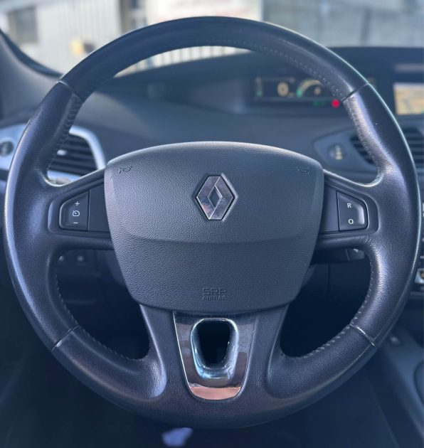 RENAULT GRAND SCENIC 2013