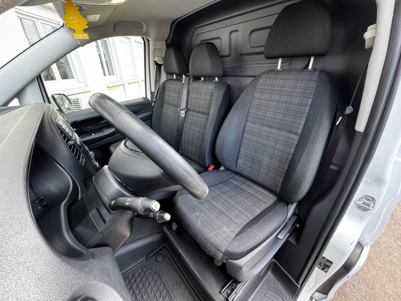 MERCEDES VITO FOURGON TOLE 111CDI LONG GARANTIE
