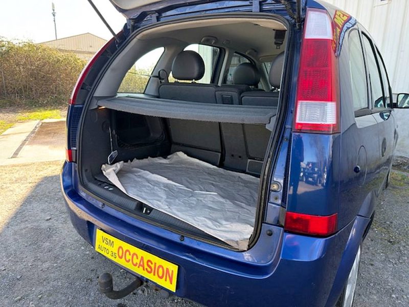 OPEL MERIVA 1.7 CDTI 100 destiné au professionnelle de l\'automobiles