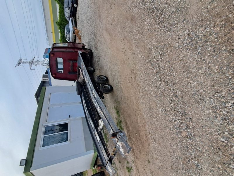 PEUGEOT  J7 RHODES DEPANNEUSE  1973