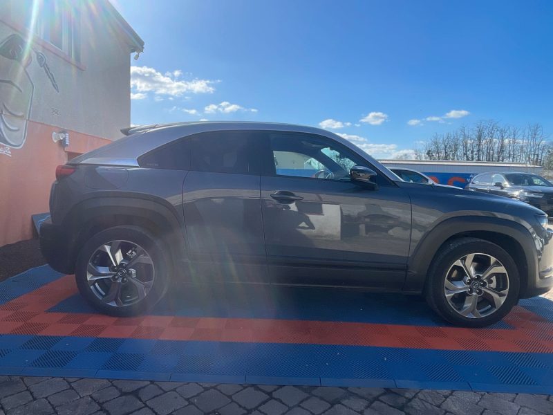 MAZDA MX-30 2020 e-skyactiv 143 cv